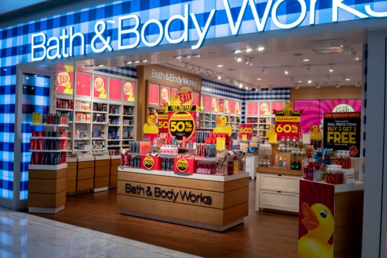 Stores Like Bath and Body Works (UNIQUE GUIDE!)