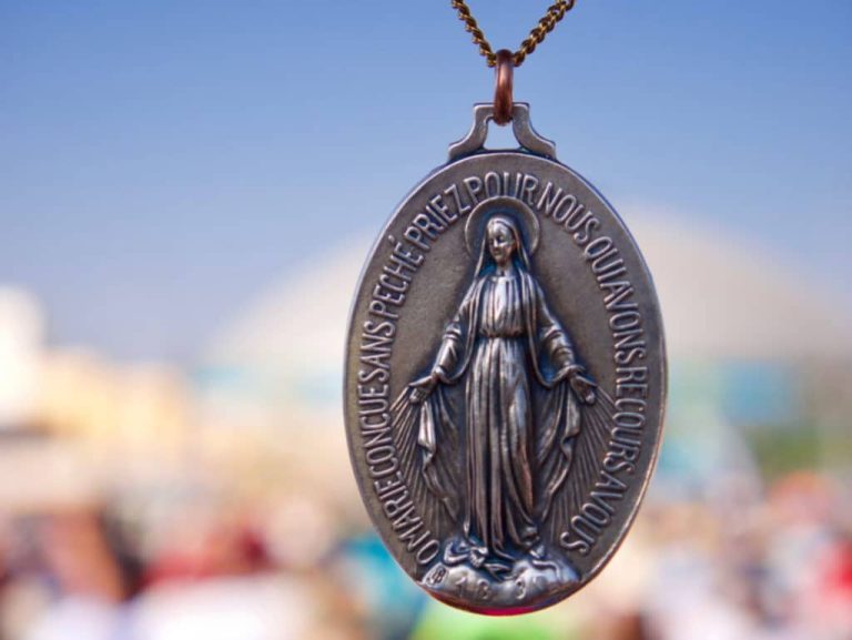 The miraculous medal: Origin meaning virgin and more