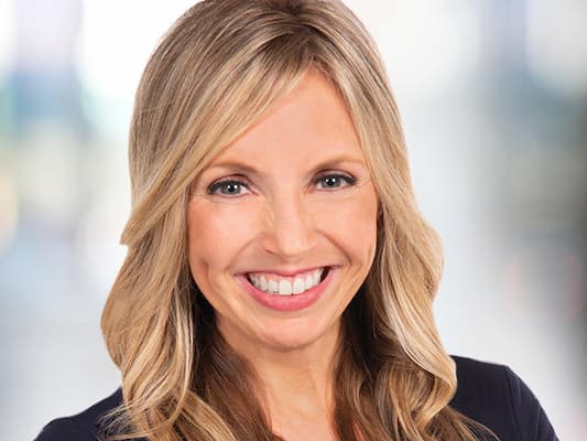 Susan Elizabeth Littlefield WCCO Bio, Wiki, Age, Salary and Net Worth